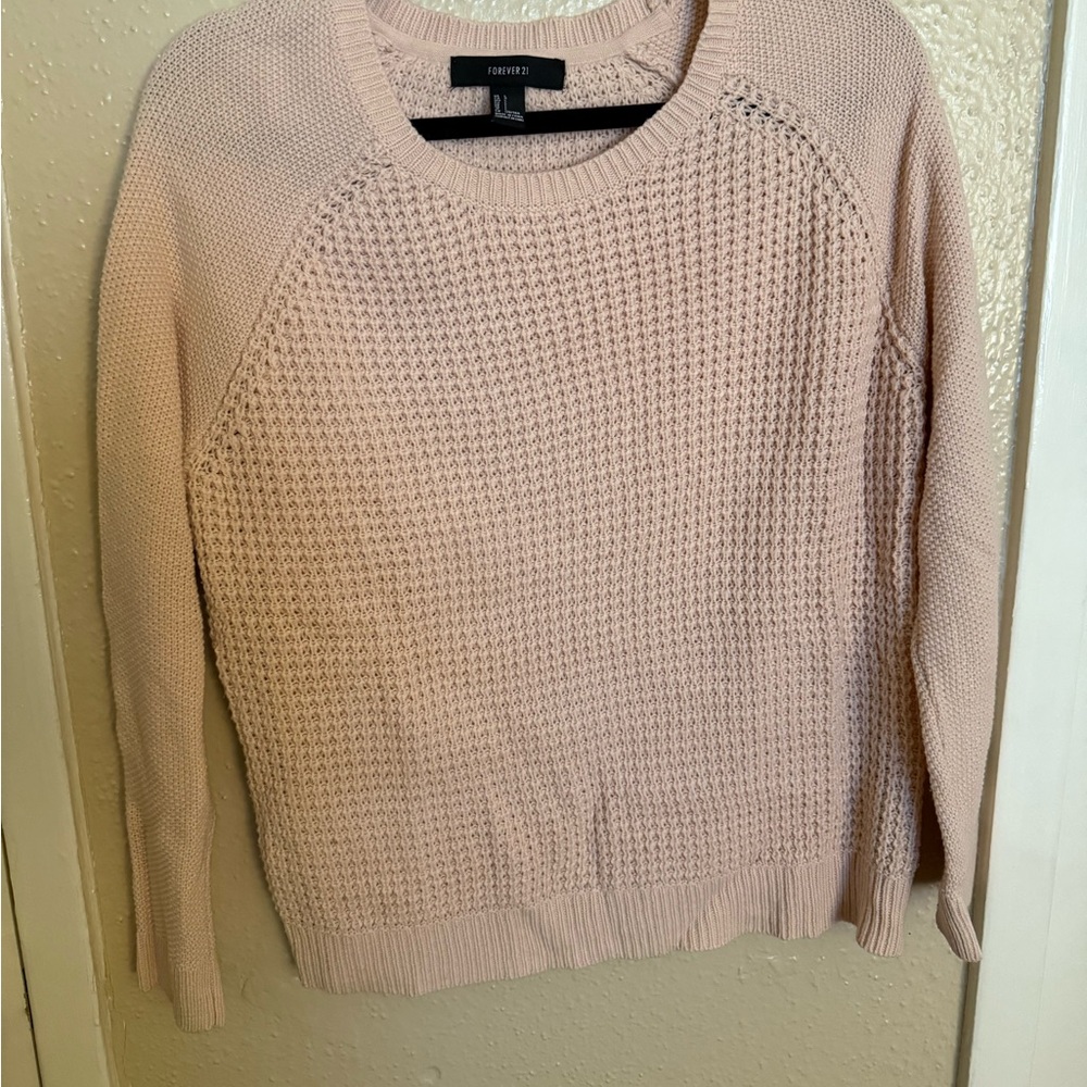 Light pink sweater